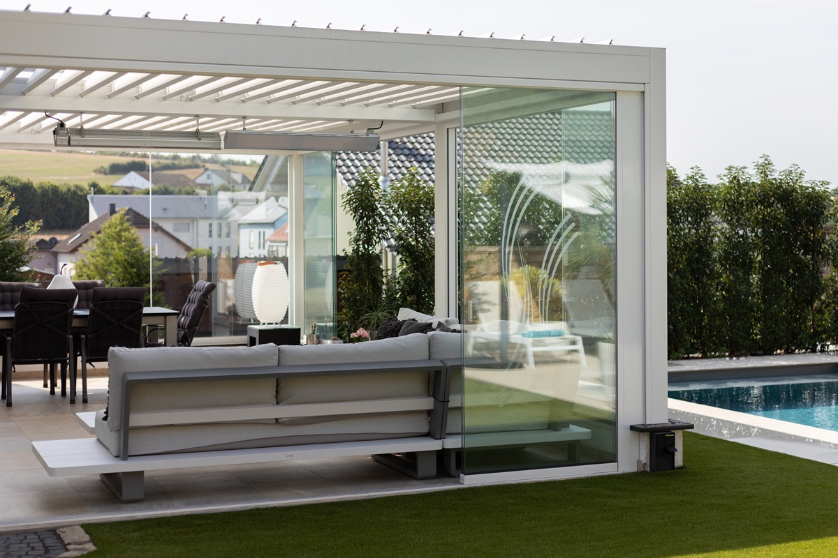 Bioklimatska pergola ali pergotenda